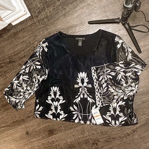 NWT Alfani small embroidered boho bell sleeves top